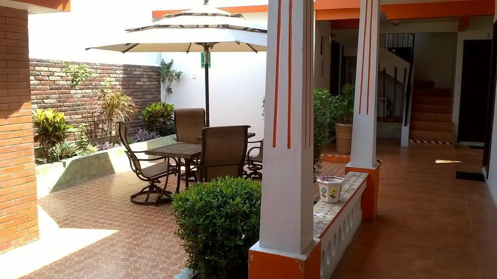 Hotel Dona Juana Tlacotalpan Eksteriør bilde
